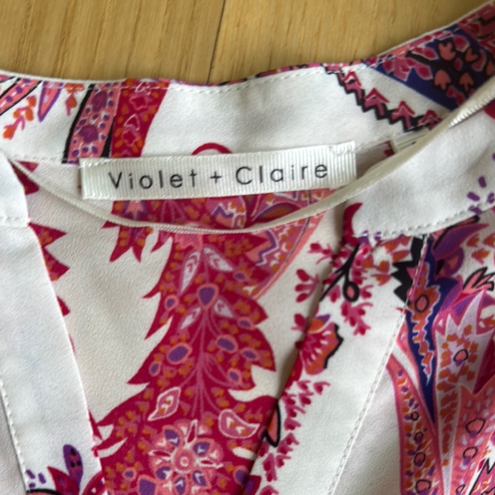 Violet & Clair Paisley Blouse Size S Relaxed Fit Boho Print Lightweight - Picture 2 of 5